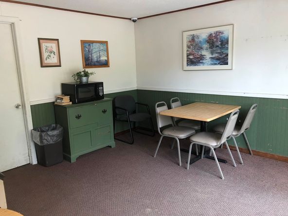 395 Canaan Rd, Skowhegan, ME 04976